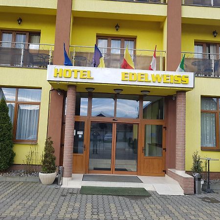 Hotel Edelweiss Mediaş 外观 照片